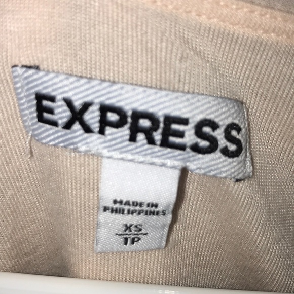 Express Tank top - Picture 2 of 8
